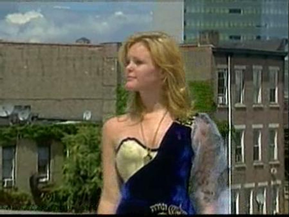 Un diseñador estadounidense utiliza símbolos sagrados hebreos en sus modelos