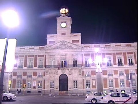 Madrid decreta tres días de luto oficial por el accidente aéreo de Barajas