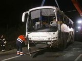 Ocho muertos y 45 heridos en un grave accidente de autobús