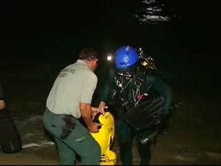 Download Video: Hallan un craneo humano flotando en la playa de Arenys de Mar