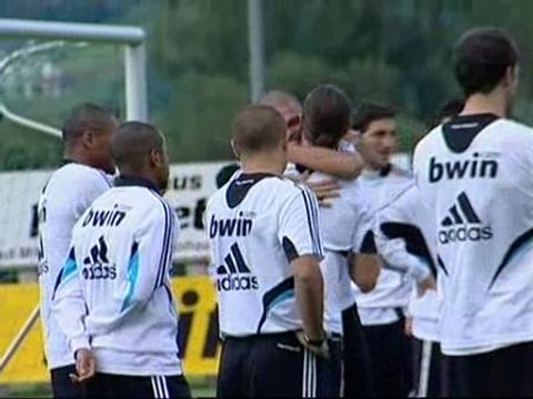 Los internacionales españoles del Real Madrid ya están en Austria