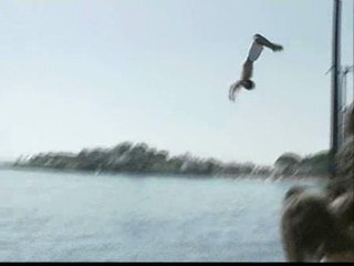 Arriesgar la vida por un chapuzón