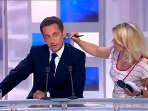Sarkozy da clases de buenas maneras en France 3