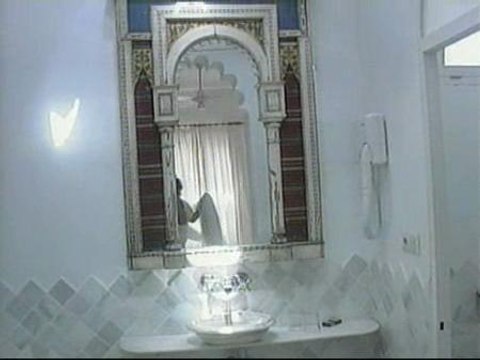 El 79% de los españoles roba en las habitaciones del hotel