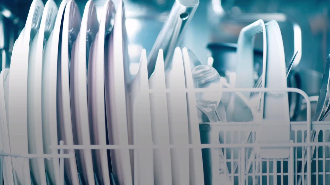 Is There Actually a “Best” Way to Load the Dishwasher?