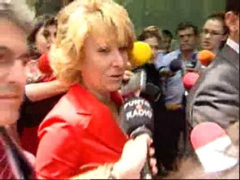 Aguirre abandona el Comité Ejecutivo Nacional del PP antes de que concluya