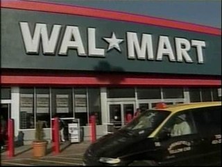 Wal-Mart limita la venta de arroz a cuatro sacos por persona