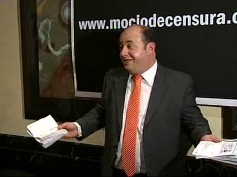 Ya hay firmas suficientes para la moción de censura contra Laporta