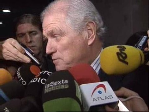 Calderón: Ni hemos hecho ni vamos a hacer nada en contra de la voluntad del Manchester