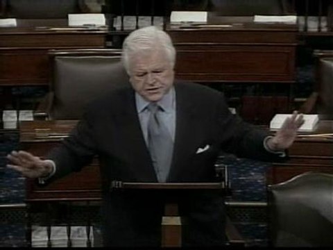 Ted Kennedy padece un tumor cerebral maligno