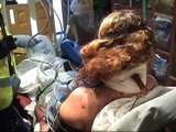Una mujer sobrevive tras ser apuñalada con un cuchillo de cocina en el cuello