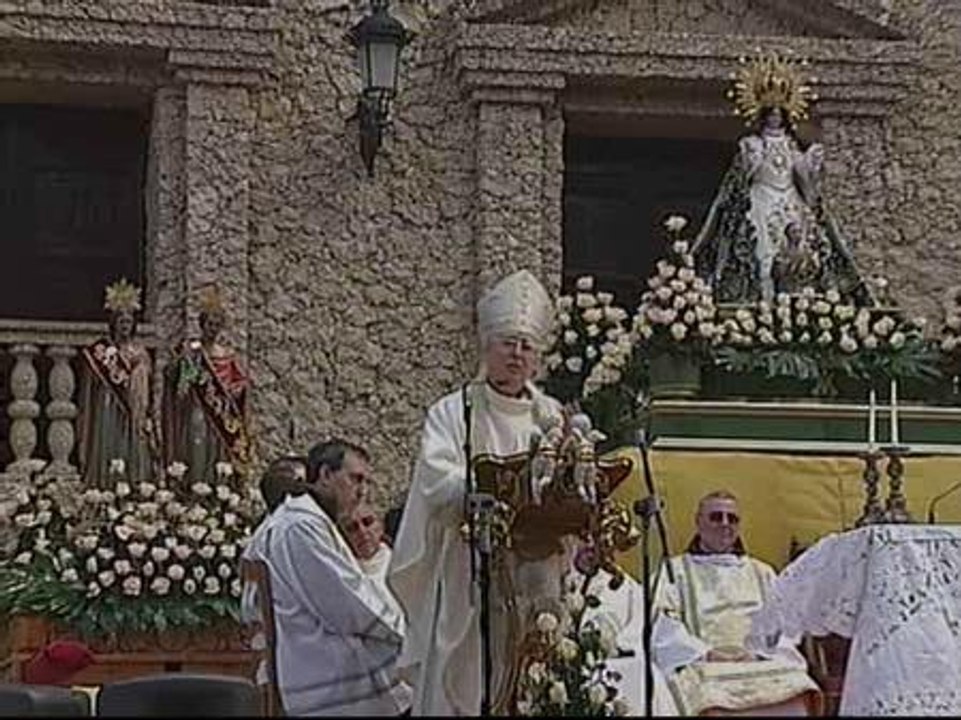 Los regantes del Segura piden agua a la Virgen