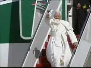 Video herunterladen: Benedicto XVI aterriza en Estados Unidos