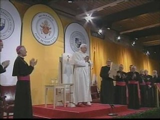 El Papa se reúne con víctimas de los sacerdotes pederastas de EEUU