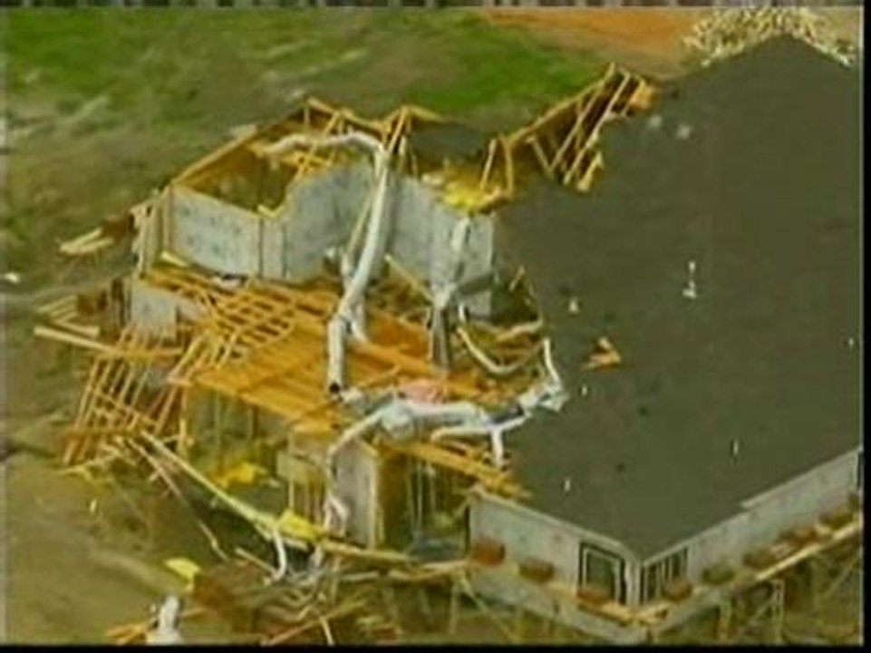 Una serie de tornados causan importantes destrozos en Texas y Oklahoma