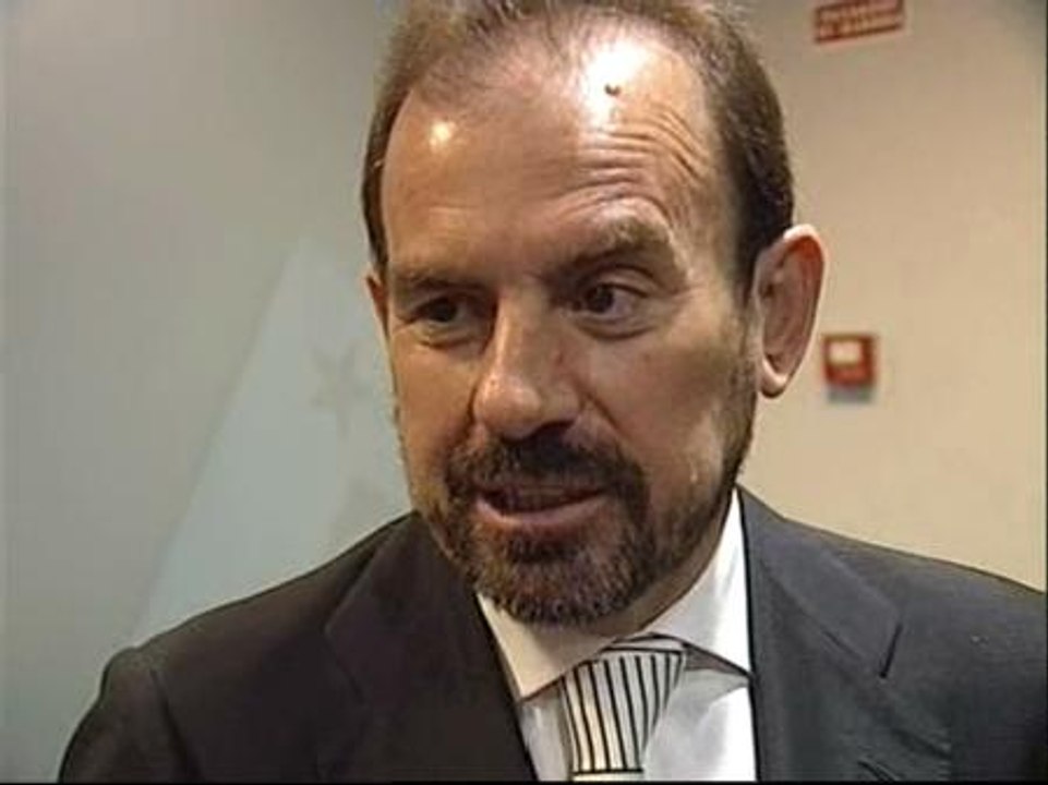 Angel Torres: "El Valencia tiene muchos títulos, que nos deje este"