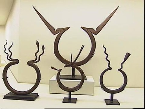 Una exposición en Madrid muestra los objetos de comercio africanos