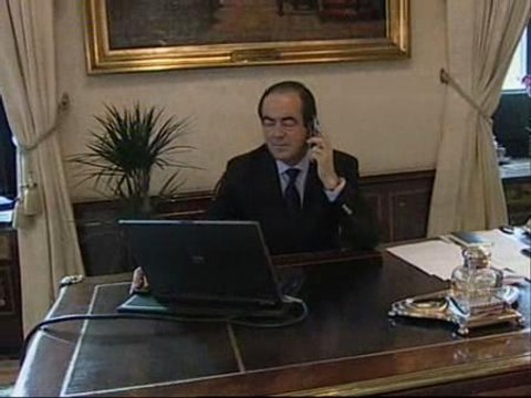 Bono ya trabaja en su nuevo despacho del Congreso de los Diputados