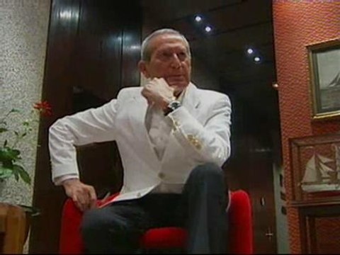 Desfile de los modelos de Elio Berhanyer en Bilbao