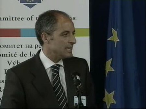 Camps asegura que Rajoy tiene el apoyo de todo el PP