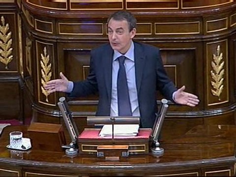 Zapatero a Rosa Díez: ¿Sabe donde aprendí a respetar a todas las formaciones? En el PSOE
