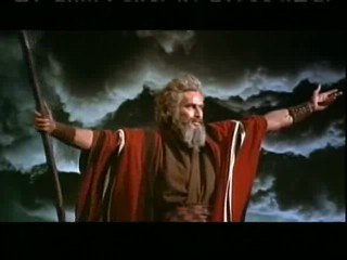 Muere Charlton Heston, la efigie épica