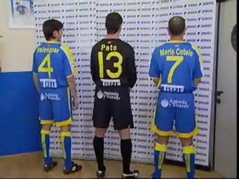 El Getafe presenta la camiseta con la que jugará la final de Copa