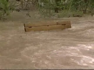 El deshielo y las lluvias persistentes amenazan con desbordar varios ríos