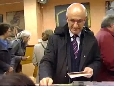 Duran i Lleida espera que ni ETA ni nadie estropee la jornada electoral