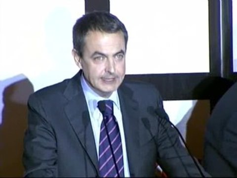 Zapatero dedica sus primeras palabras a Isaí­as Carrasco y celebra la victoria clara