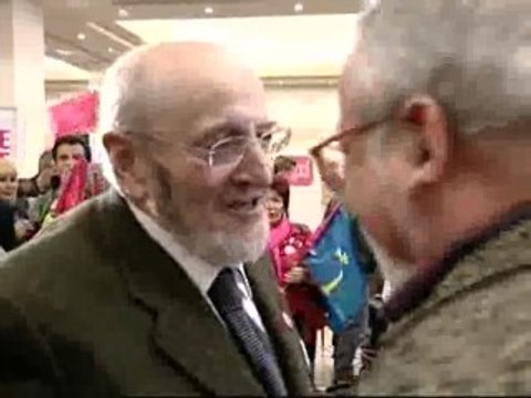 Alvaro Pombo: Pero si somos un partido de chiste