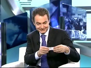 Zapatero considera que la política del "bonobús" con los inmigrantes no tiene credibilidad