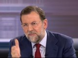 Rajoy acusa a Zapatero de agredir a las víctimas del terrorismo