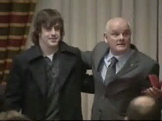 Oviedo premia a Fernando Alonso