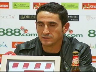 Manolo Jiménez: "Entreno al mejor equipo del mundo"