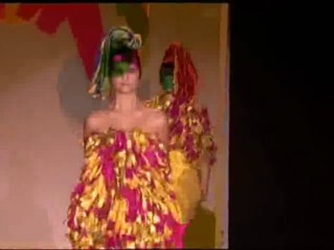 Agatha Ruiz de la Prada inaugura Cibeles