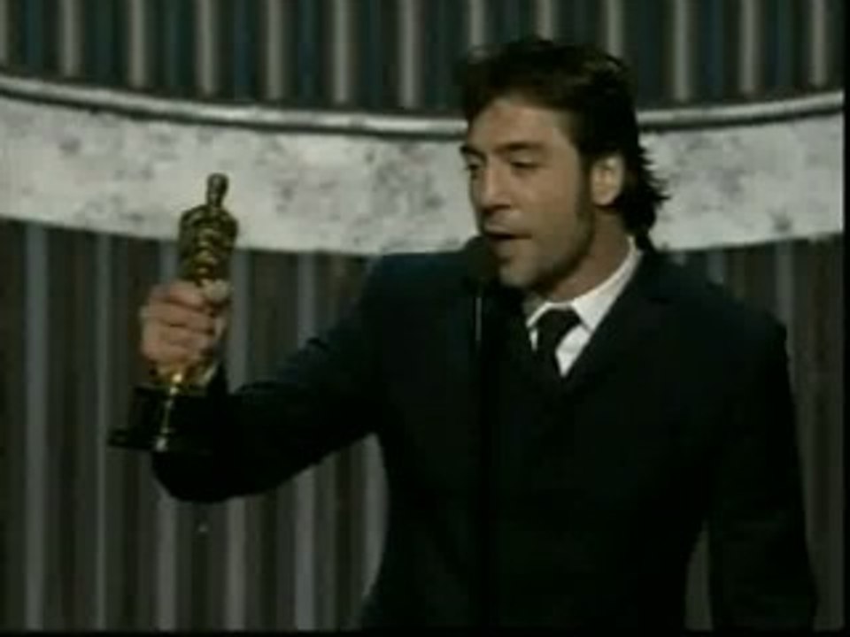 Bardem: "Gracias a los cómicos"