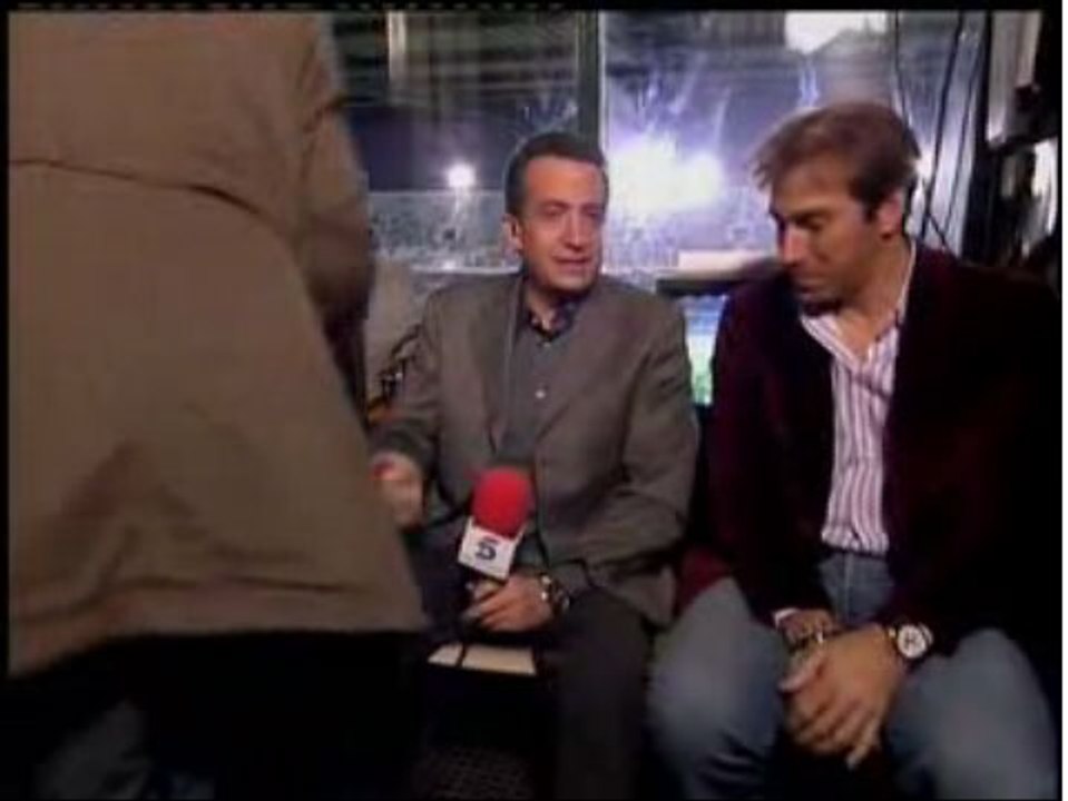 JJ Santos, entre bambalinas