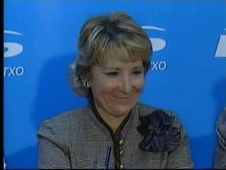 Aguirre asegura que "volverán los besos" con Gallardón