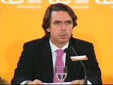 Aznar habla del catalán y del vasco