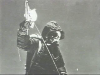 La cumbre del Everest se queda sin padre