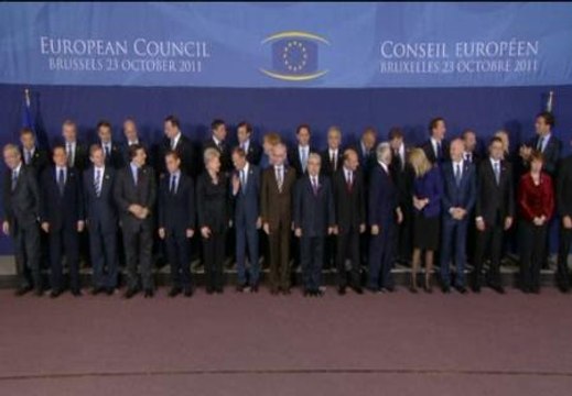 Los líderes europeos buscan acuerdos en Bruselas para salvar el Euro