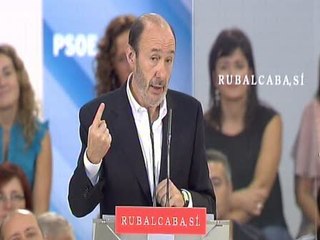 Rubalcaba "tranquiliza" a los padres de Blanco
