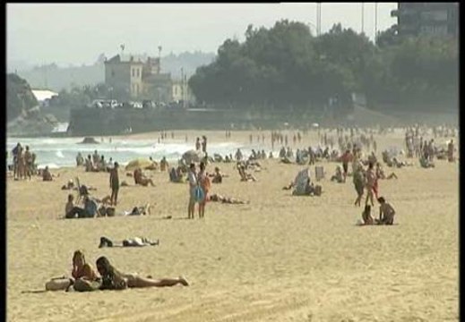 Las patronales empresariales proponen menos 'puentes' para aumentar la productividad