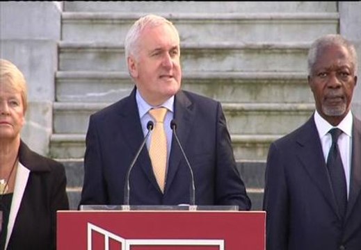 La Conferencia de Paz pide a ETA que anuncia el cese definitivo de la violencia