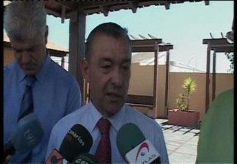 Rivero: "Hay que tener unas medidas de prevención en caso de que una erupción llegue a la costa procedente del mar"