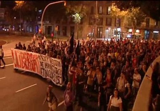 Manifestación de indignados para pedir la libertad de los seis detenidos