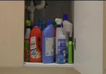 Una de cada 2 famílies actua inadequadament quan un nen ingereix un producte càustic com lleixiu o rentavaixelles