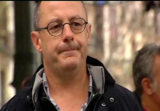 Izagirre acude a la concentración de protesta por la condena a Otegi