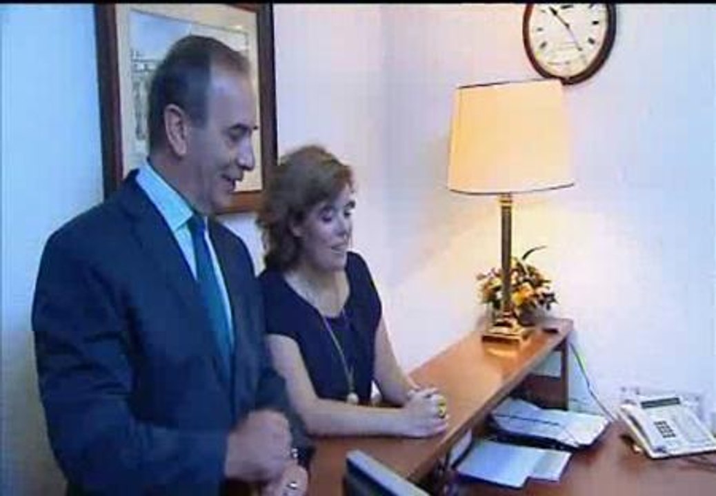 PP y PSOE acuerdan reformar la Constitución